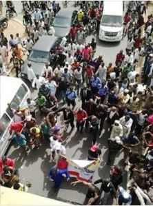 Man who claims 19 days trek from Lagos to Abuja being clustered.